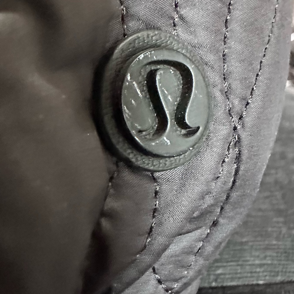 Lululemon Quilted Embrace backpack 13L - Picture 11 of 15